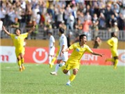 Bóng đá anh, ngoại hạng anh, lịch thi đấu euro 2012, Ghi nhanh từ sân Vinh: Mùi vị của hạnh phúc 